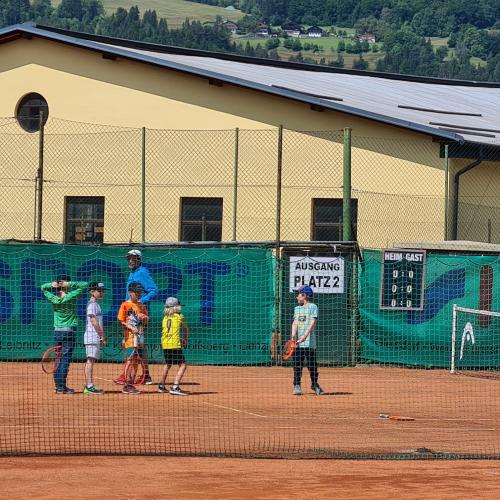 Tennisfeld
