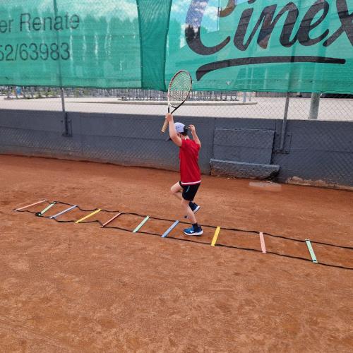 Tennis_1b