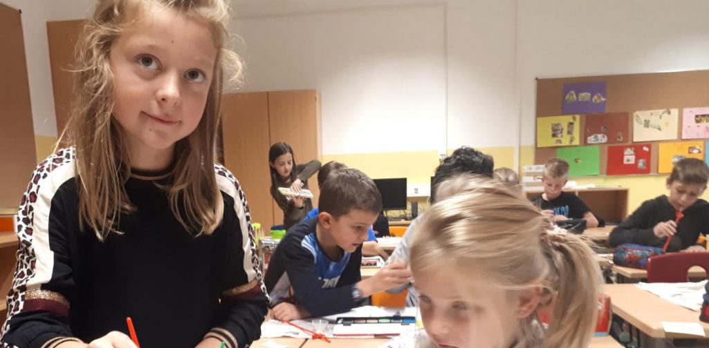 Buddy-Zeichenstunde13 Kinder zeichnen