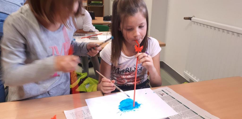 Buddy-Zeichenstunde4 Kinder zeichnen